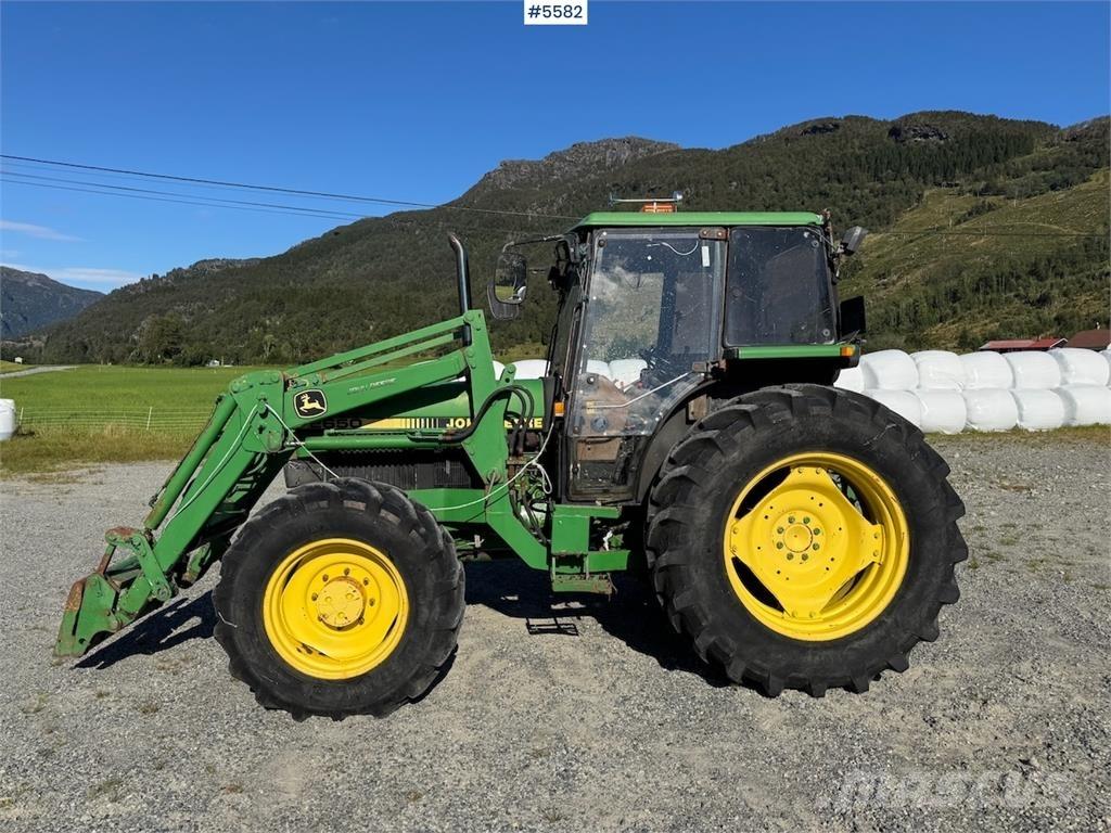 John Deere 2650 Traktory