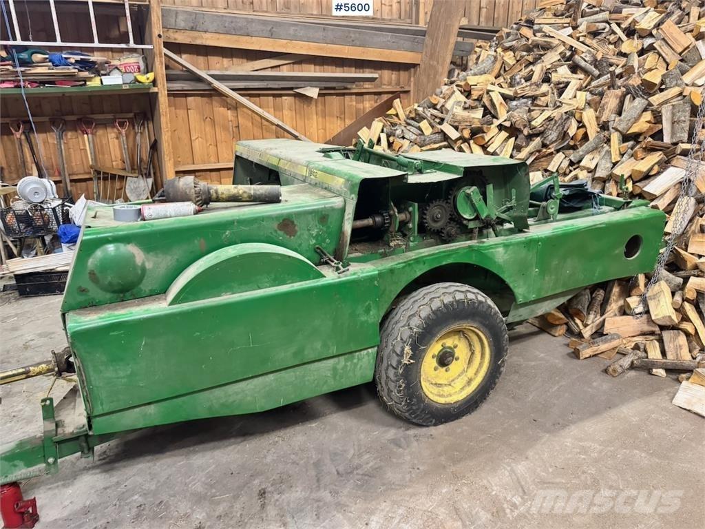 John Deere 342 Další vyorávače, příslušenství