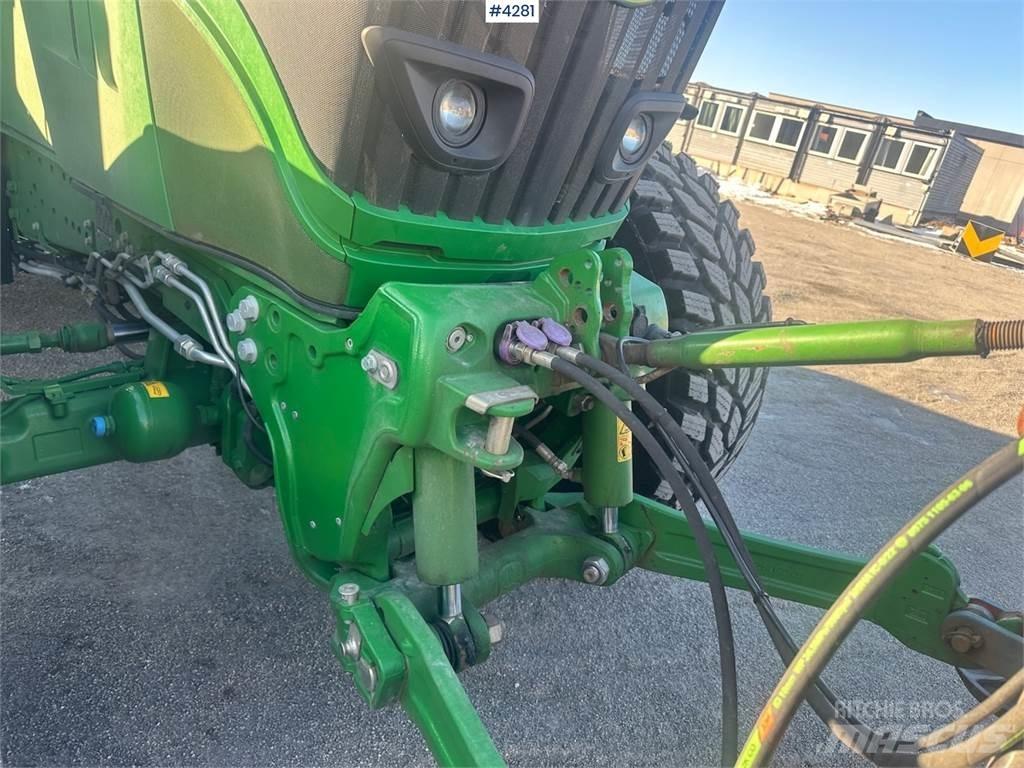 John Deere 6195R Traktory
