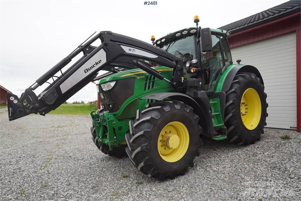 John Deere 6215R Traktory