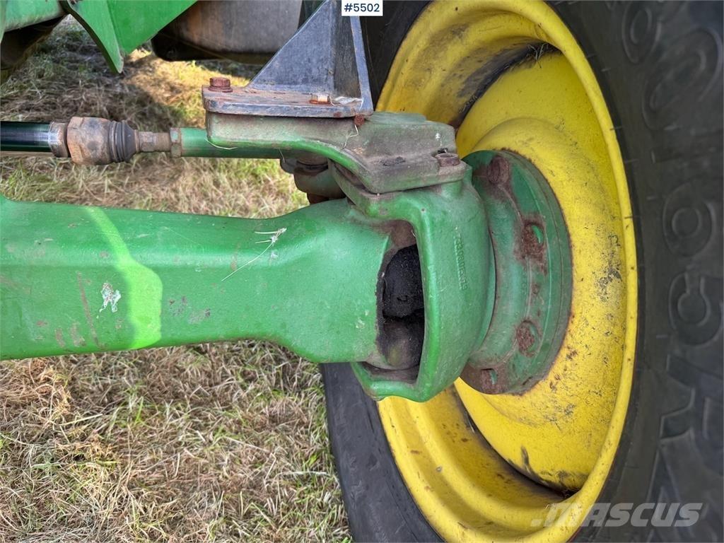 John Deere 6220 Traktory