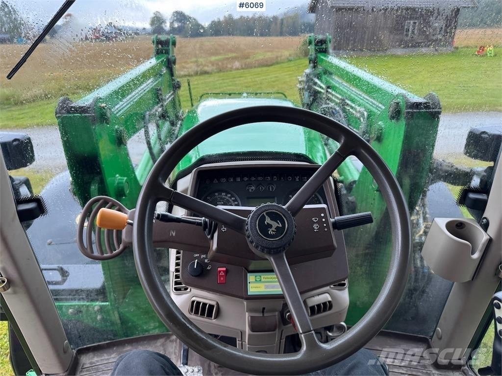 John Deere 6320 Traktory