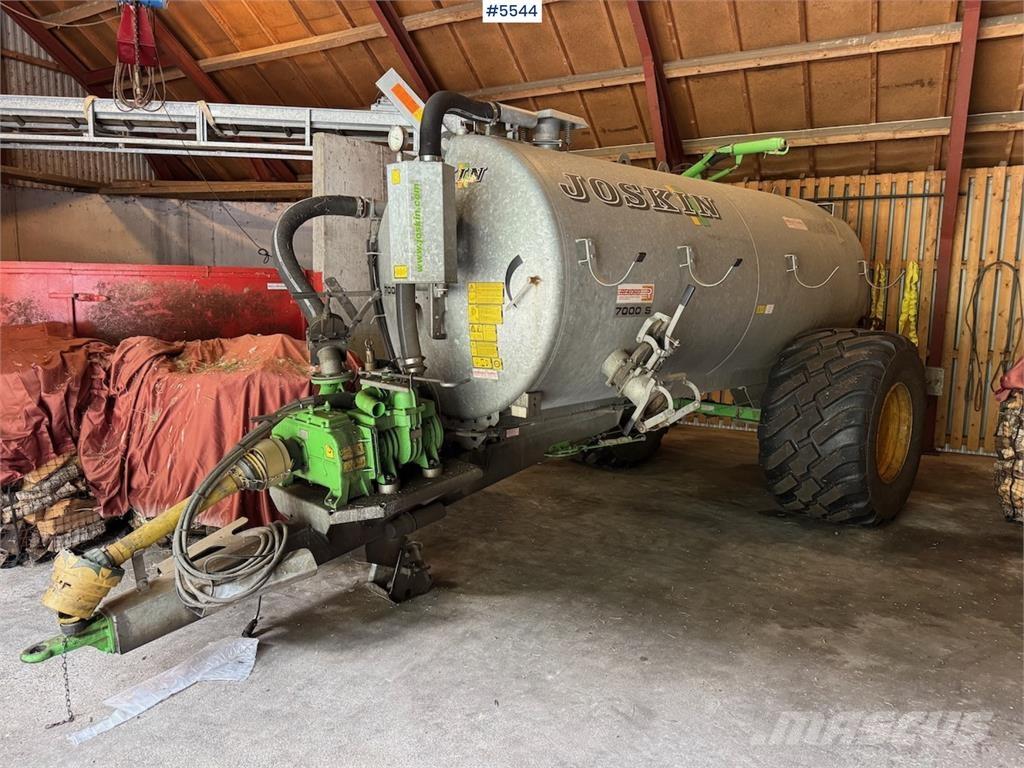 Joskin 7000 S Mechanické secí stroje
