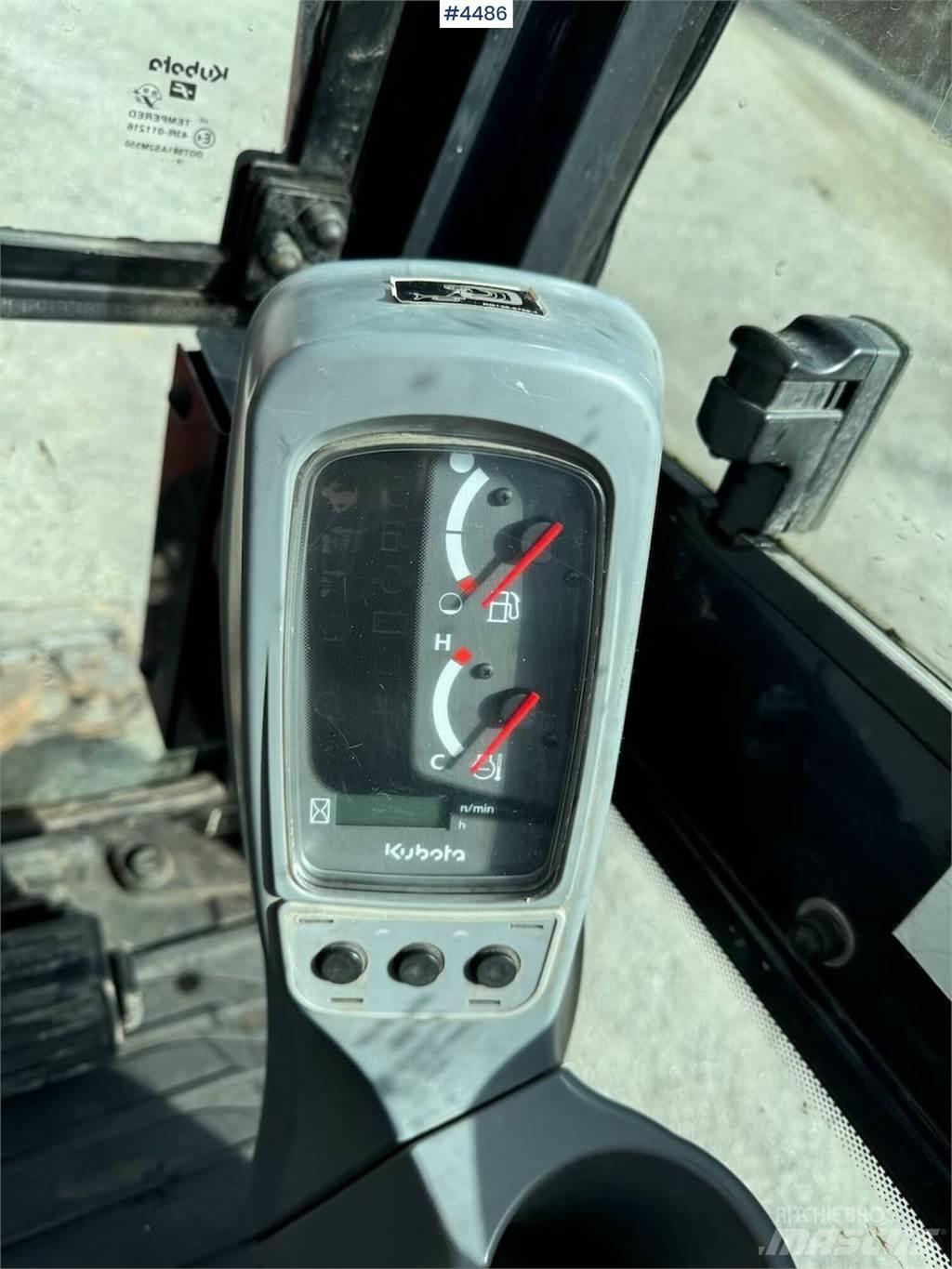 Kubota KX019 Pásová rýpadla