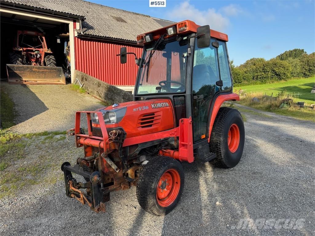 Kubota STV 36 Traktory