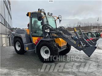 LM Trac 587 Víceúčelové nakladače