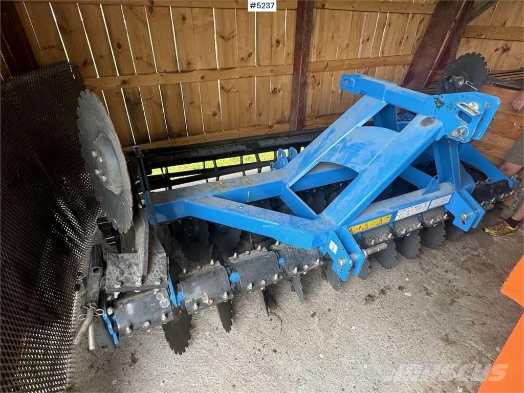  Metal Falch U741 Další stroje na zpracování půdy a příslušenství