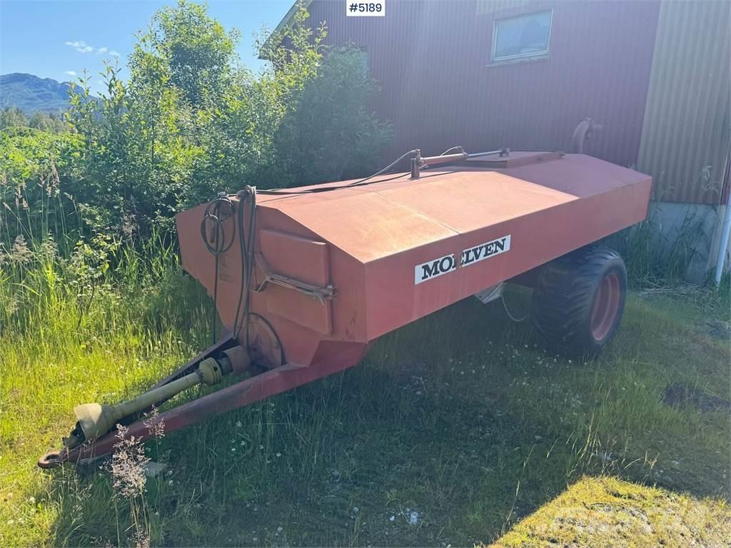 Moelven 606 Mechanické secí stroje