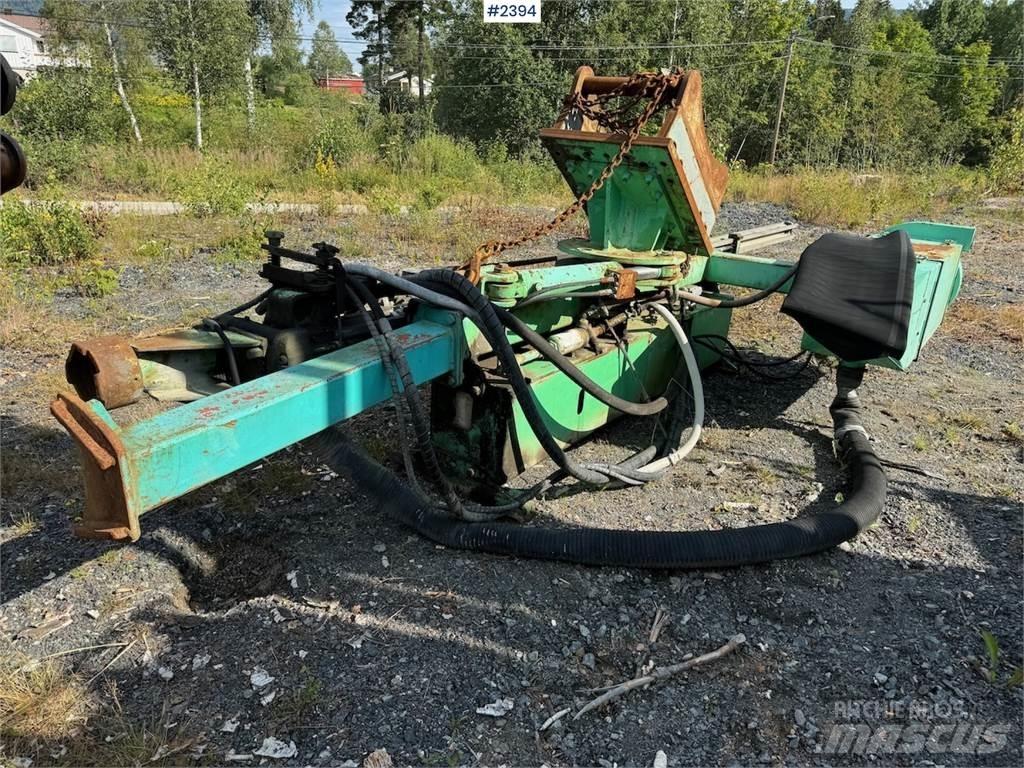 Montabert CPA 225 Pásová rýpadla