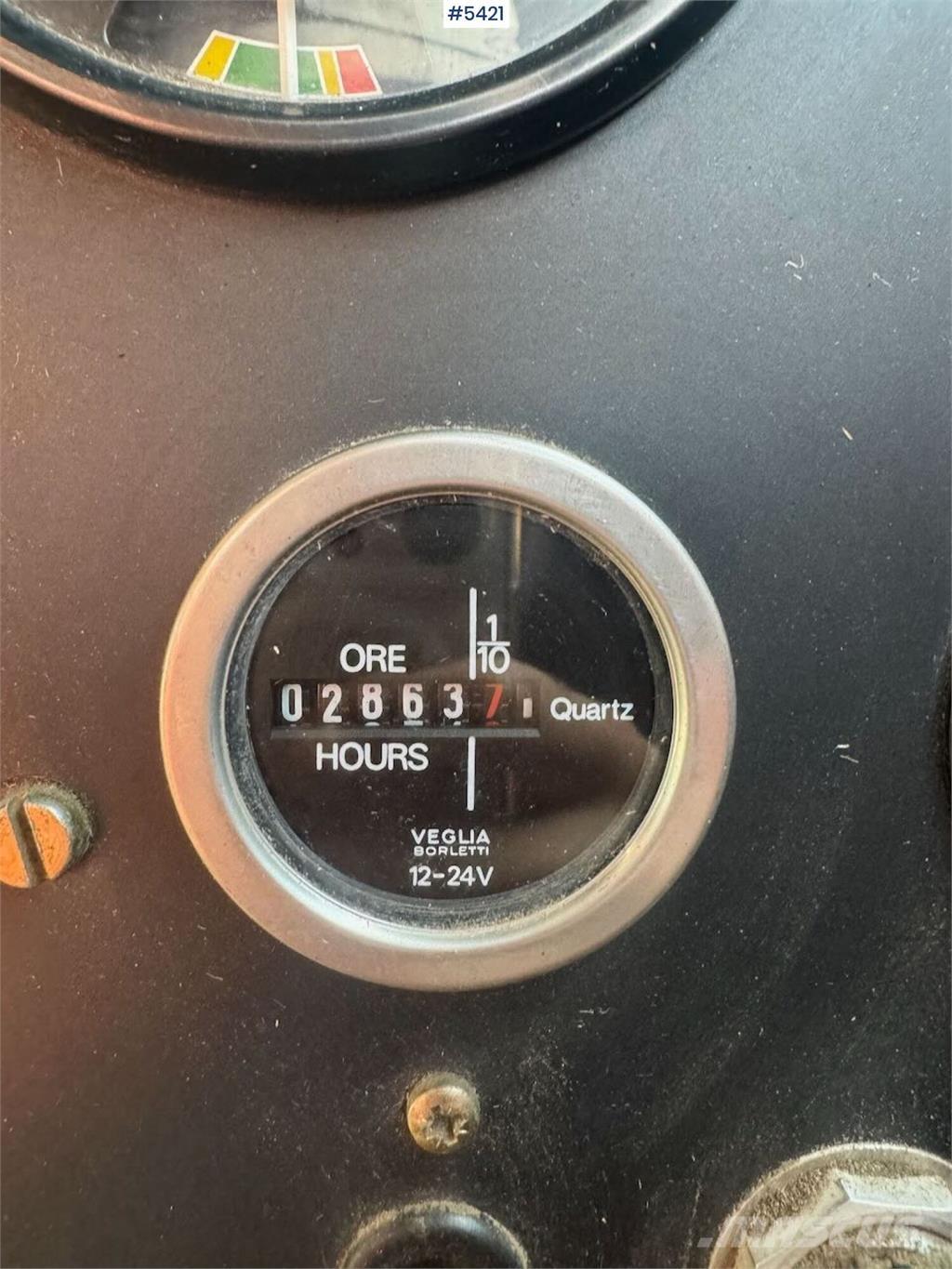 New Holland 8050 Sklízecí mlátičky