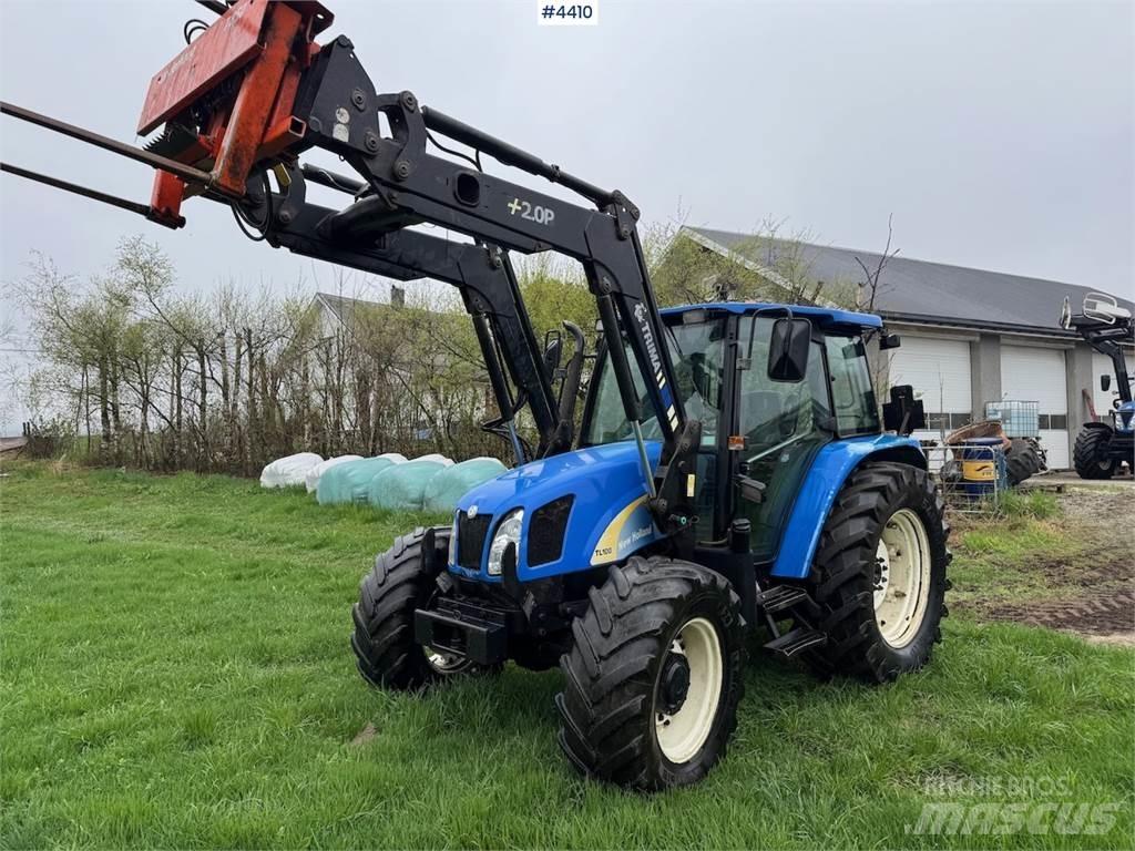 New Holland TL100 Traktory