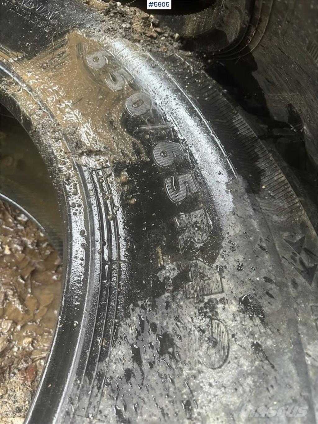 Nokian TRI2 Ostatní komponenty