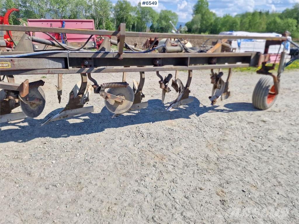  Plog 5 skjærs Další stroje na zpracování půdy a příslušenství
