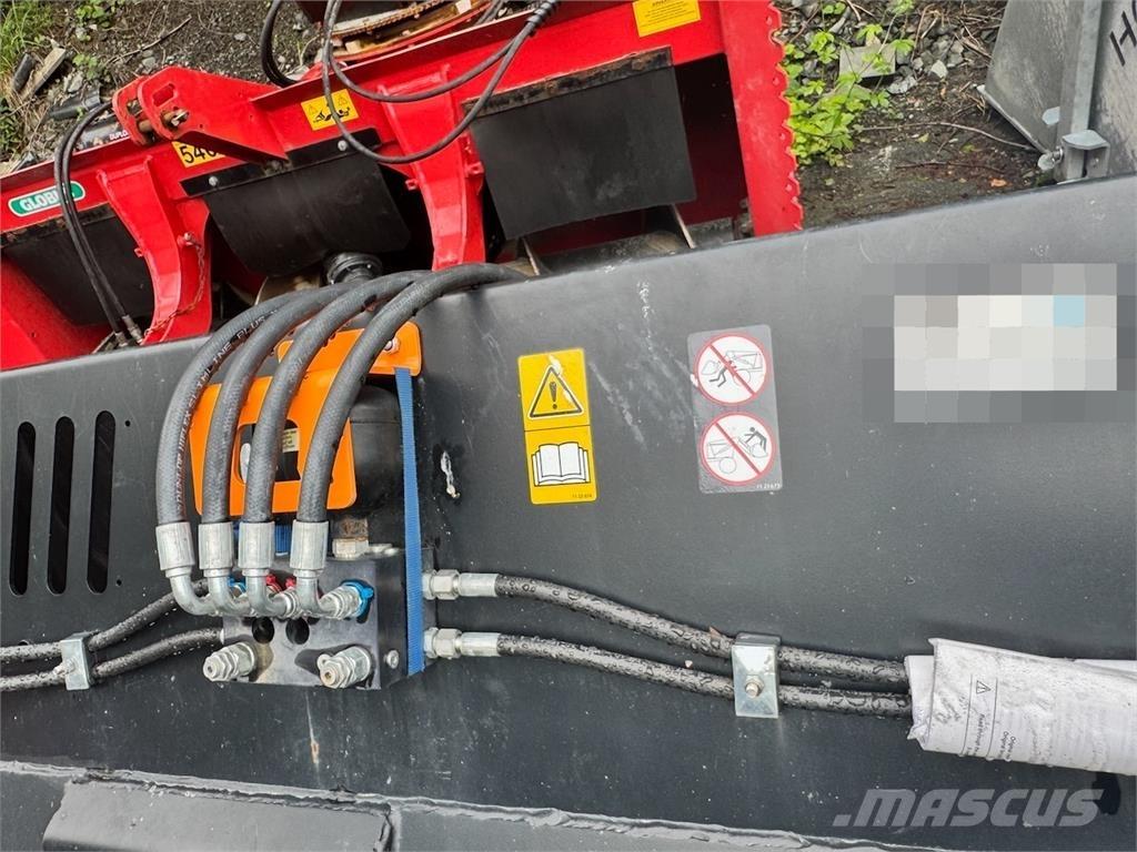 Quicke SC M+ 230 Sněžné pluhy, přední sněhové radlice