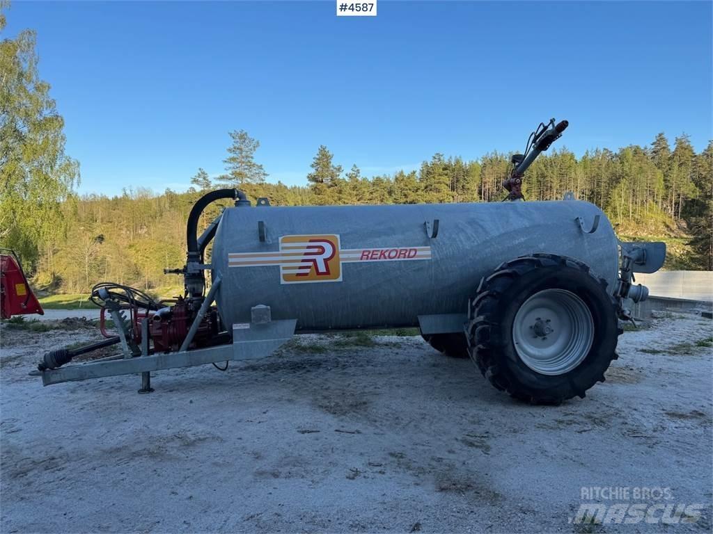Rekord VSG 6500 Mechanické secí stroje