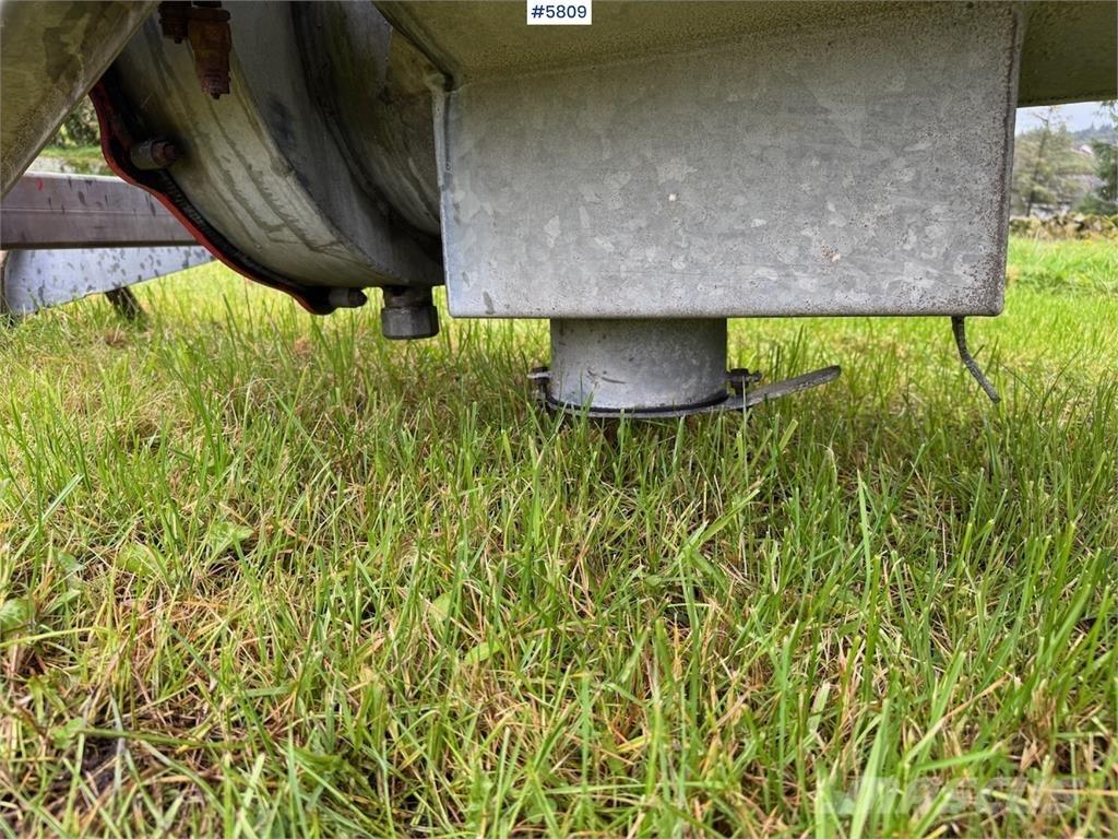 SAK Gjødselvogn Mechanické secí stroje