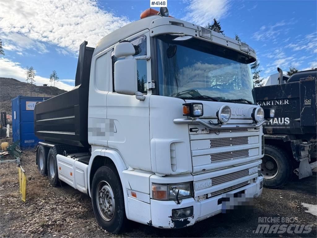 Scania 144G Skříňová nástavba