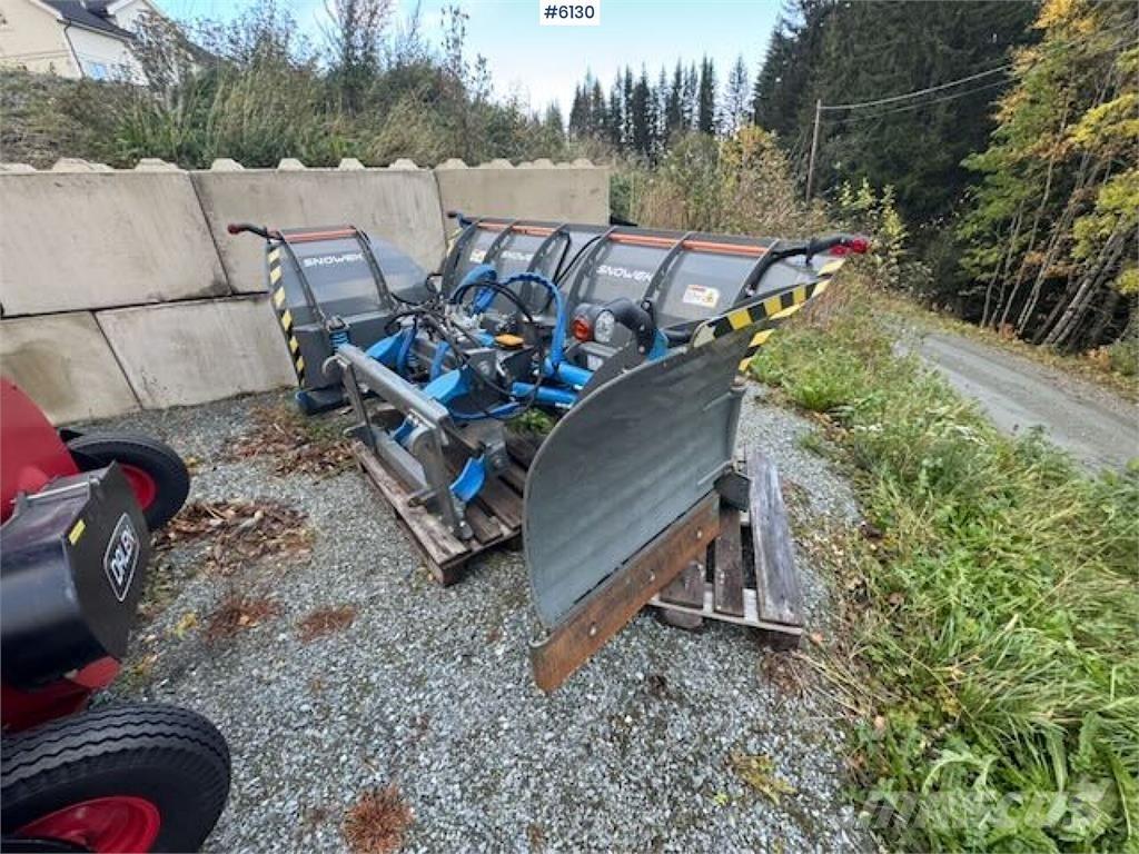 Snowek U420 Sněžné pluhy, přední sněhové radlice
