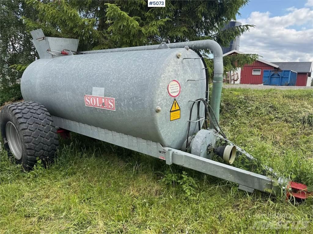 Solus GV8000 Mechanické secí stroje