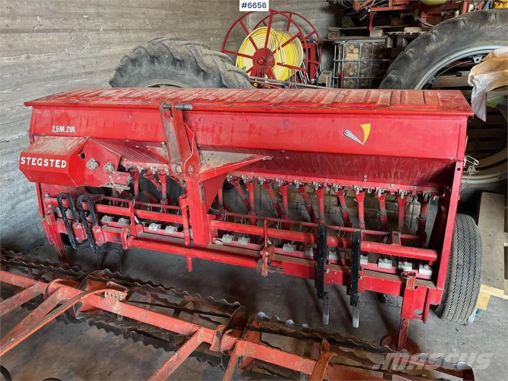 Stegsted Såmaskin Mechanické secí stroje