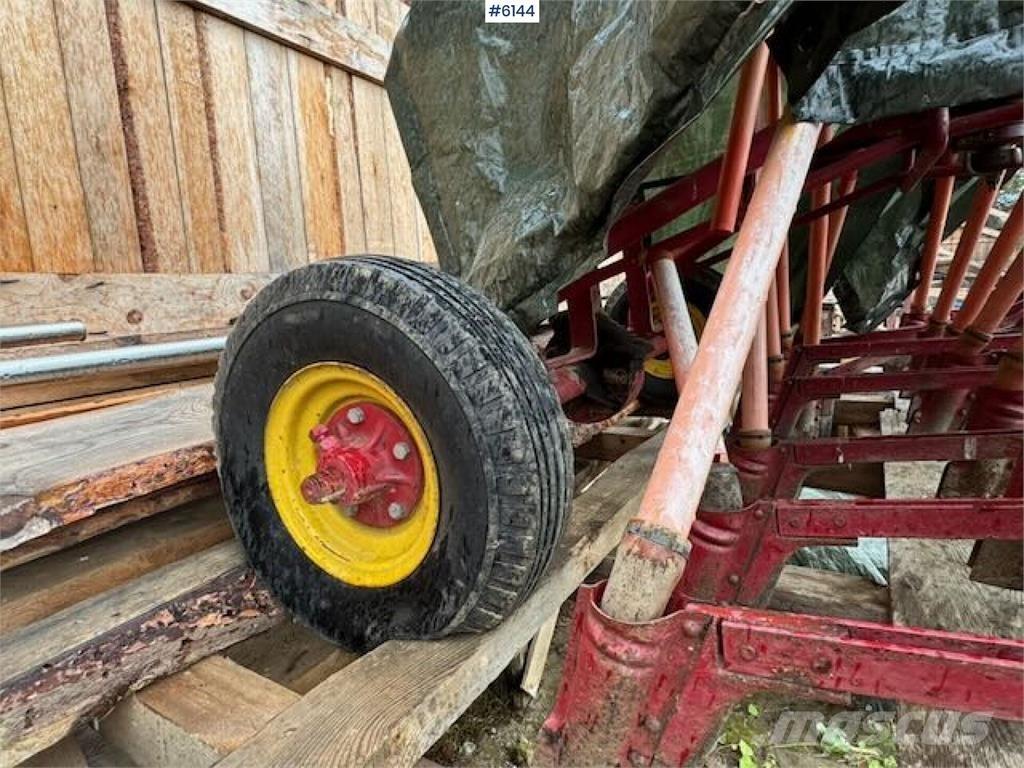  Stokland Såmaskin Mechanické secí stroje