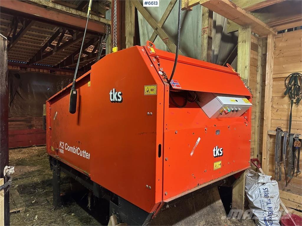 TKS K2 Další vyorávače, příslušenství