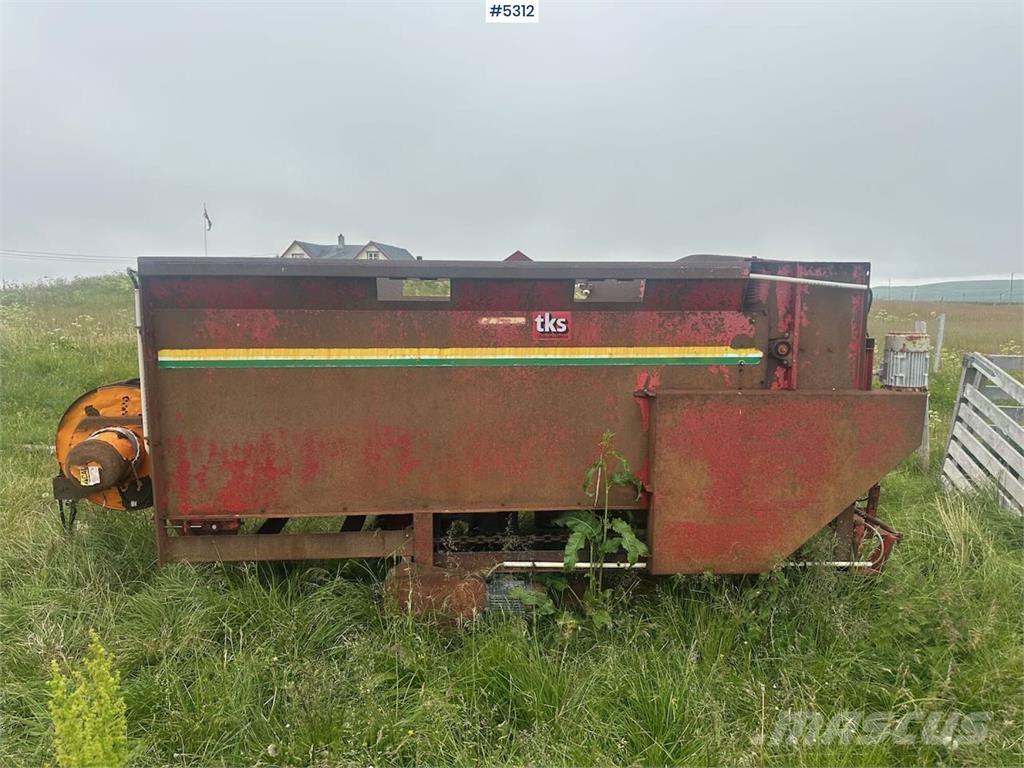 TKS R-150 Další vyorávače, příslušenství