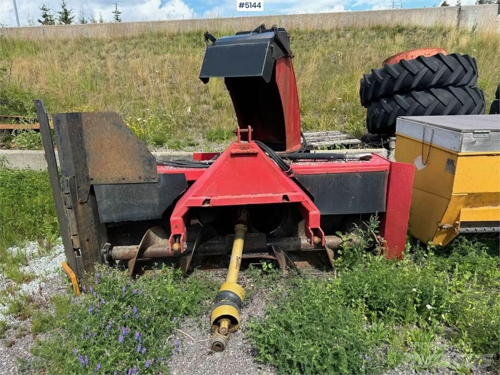 Tokvam 255 Sněžné pluhy, přední sněhové radlice
