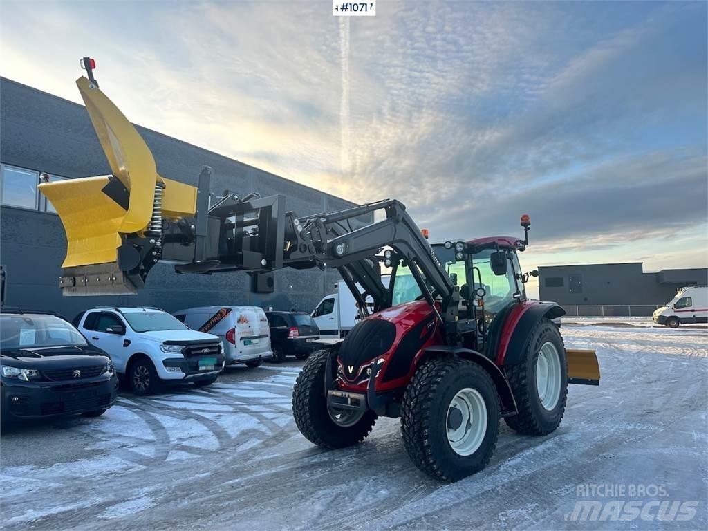 Valtra A95 4x4 Traktory