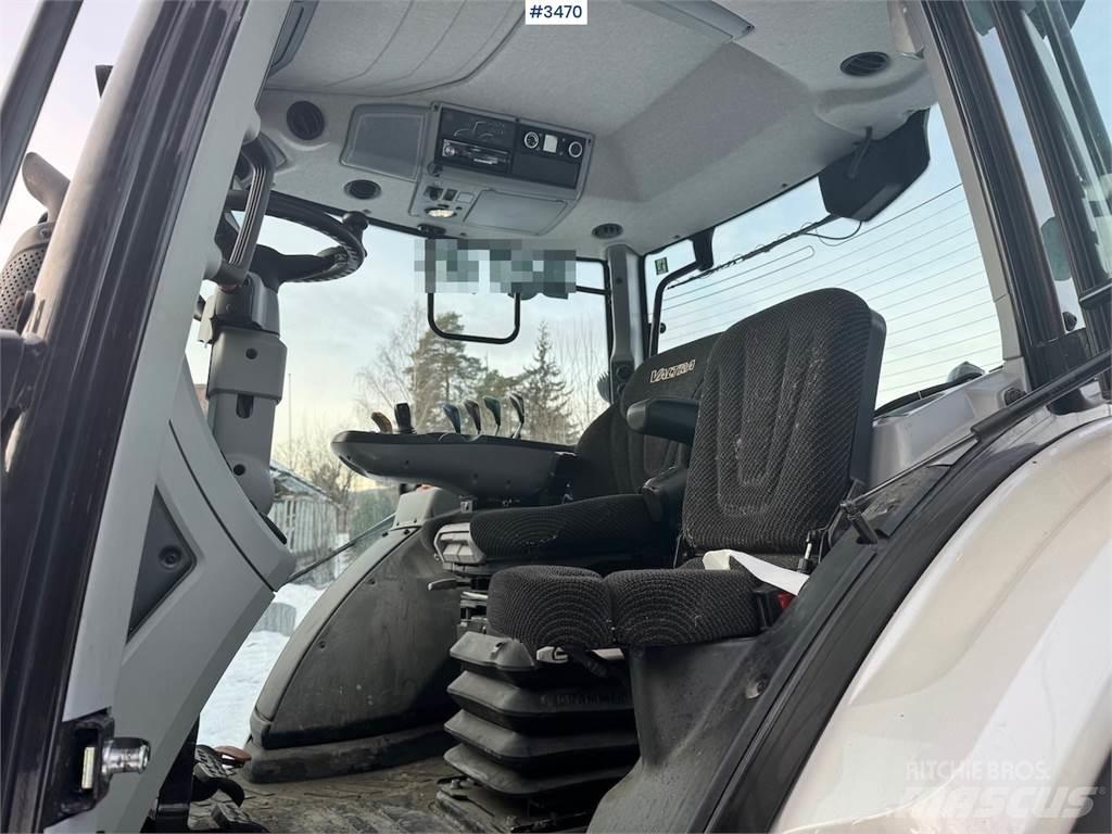 Valtra N134 Traktory