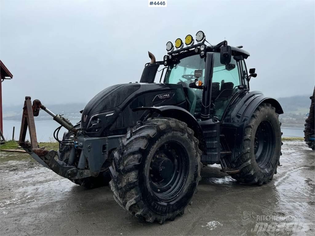 Valtra T234 Traktory