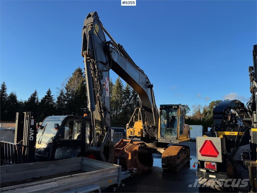 Volvo EC240BNLC Pásová rýpadla