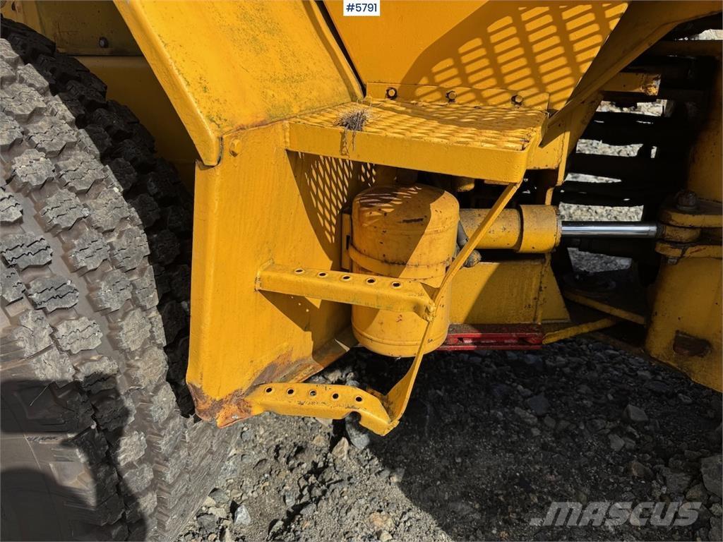 Volvo LM 1240 Kolové nakladače