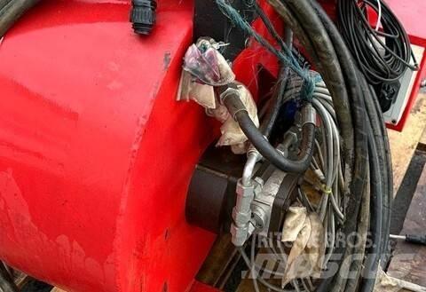  300 Hydraulisch Jiné hnojicí stroje a příslušenství