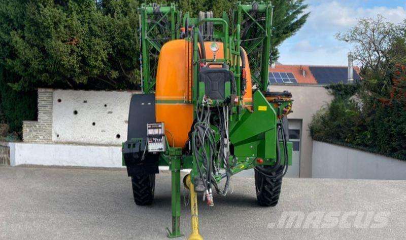 Amazone UG 3000 Tažené postřikovače