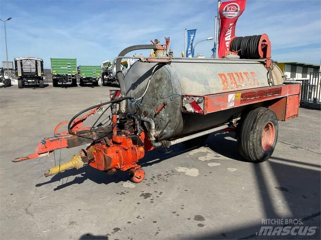 Bauer 4500 Kalové cisterny