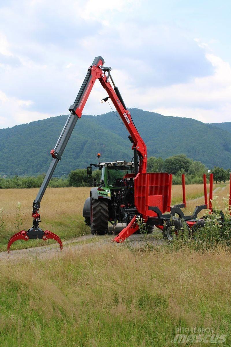 Beha V1200 mit 8870 Lesnické přívěsy