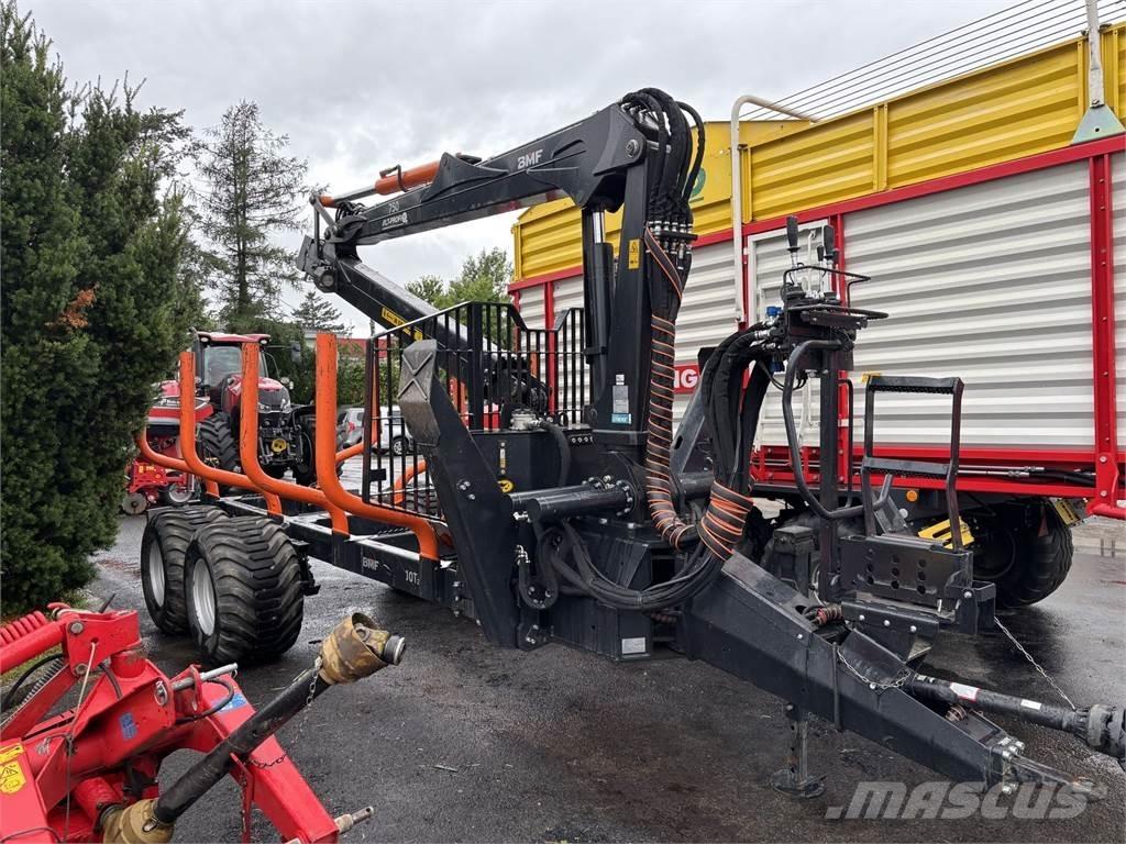 BMF 10T2+750Kran Lesnické přívěsy
