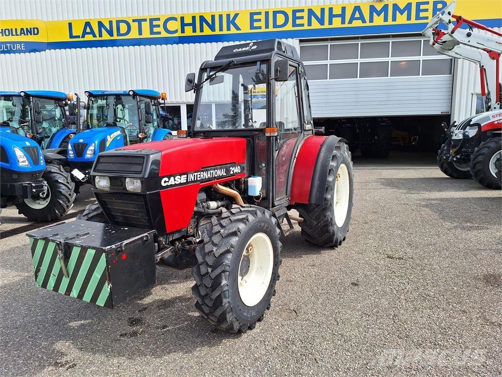 Case IH 2140 Traktory
