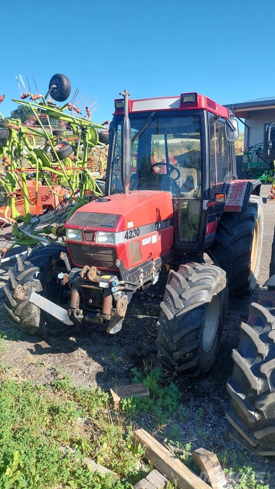Case IH 4230 XL A Traktory