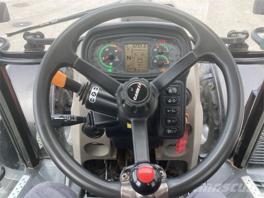 Case IH Luxxum 120 Traktory