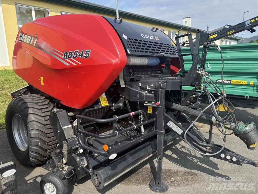 Case IH RB 545 Lis na válcové balíky