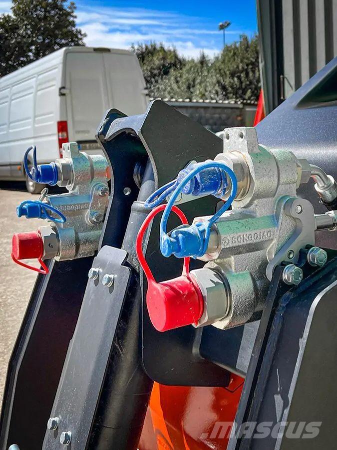 Cast WX 1000 Front loaders and diggers