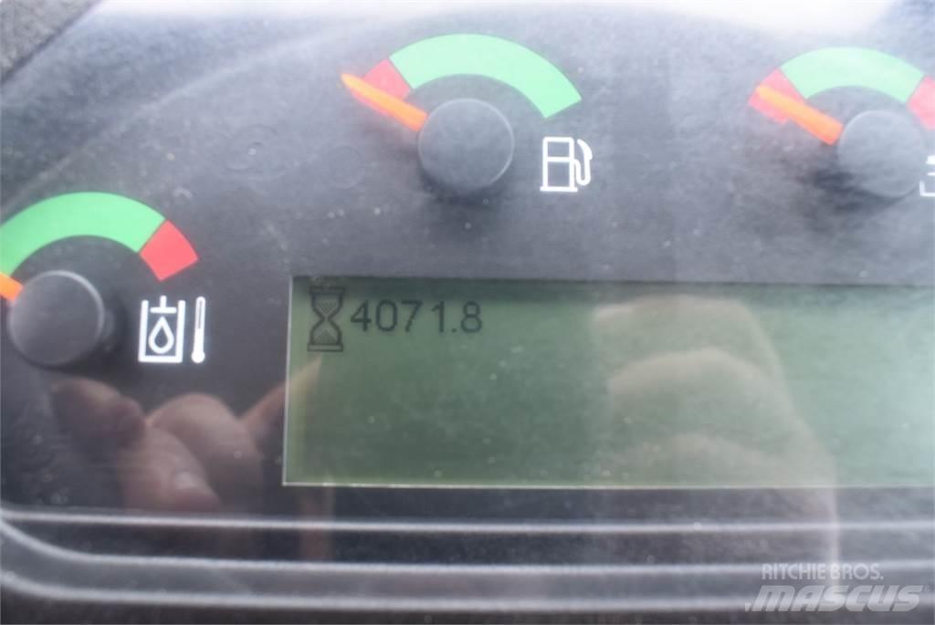 CAT 907M Kolové nakladače