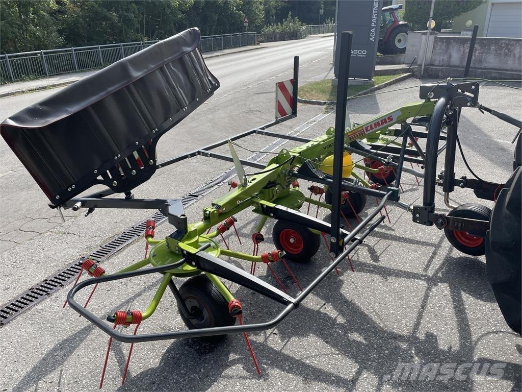 CLAAS VOLTO 45 Obraceče a shrabovače sena