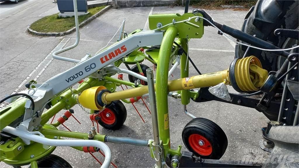 CLAAS Volto 60 Obraceče a shrabovače sena