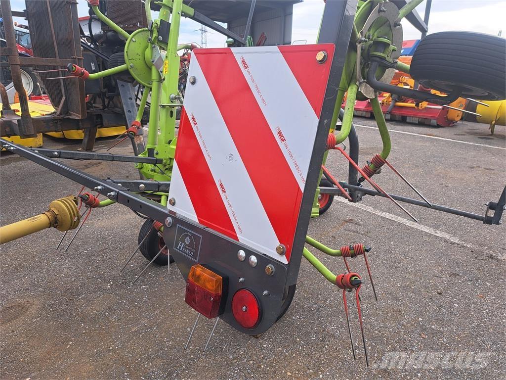 CLAAS Volto 65 Obraceče a shrabovače sena