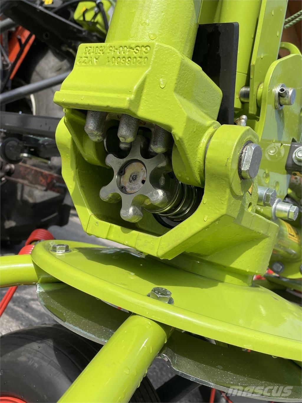 CLAAS Volto 80 Obraceče a shrabovače sena