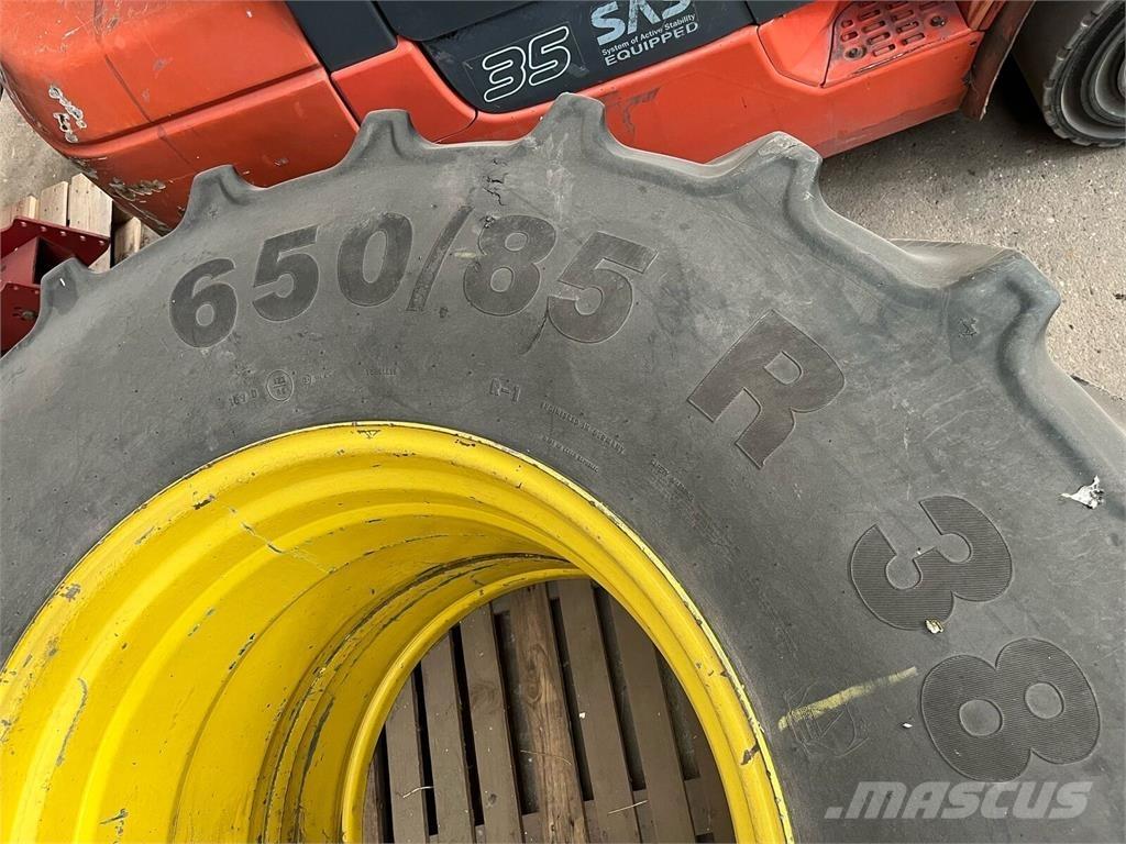 Continental  Pneumatiky, kola a ráfky