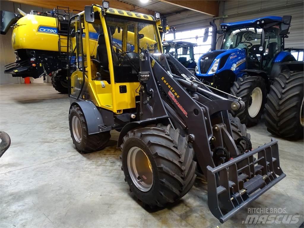 Eurotrac W 13 Čelní nakladače a rypadla